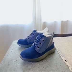 NWT UGG Canoe Chukka toddler Sneaker boots size 10